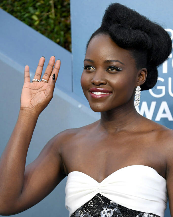 Lupita Nyong'o in Forevermark diamonds at SAG Awards