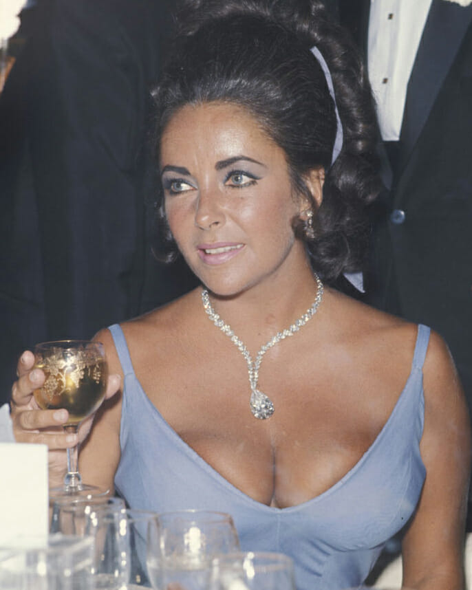 Elizabeth Taylor at the Academy Awards in 1970.