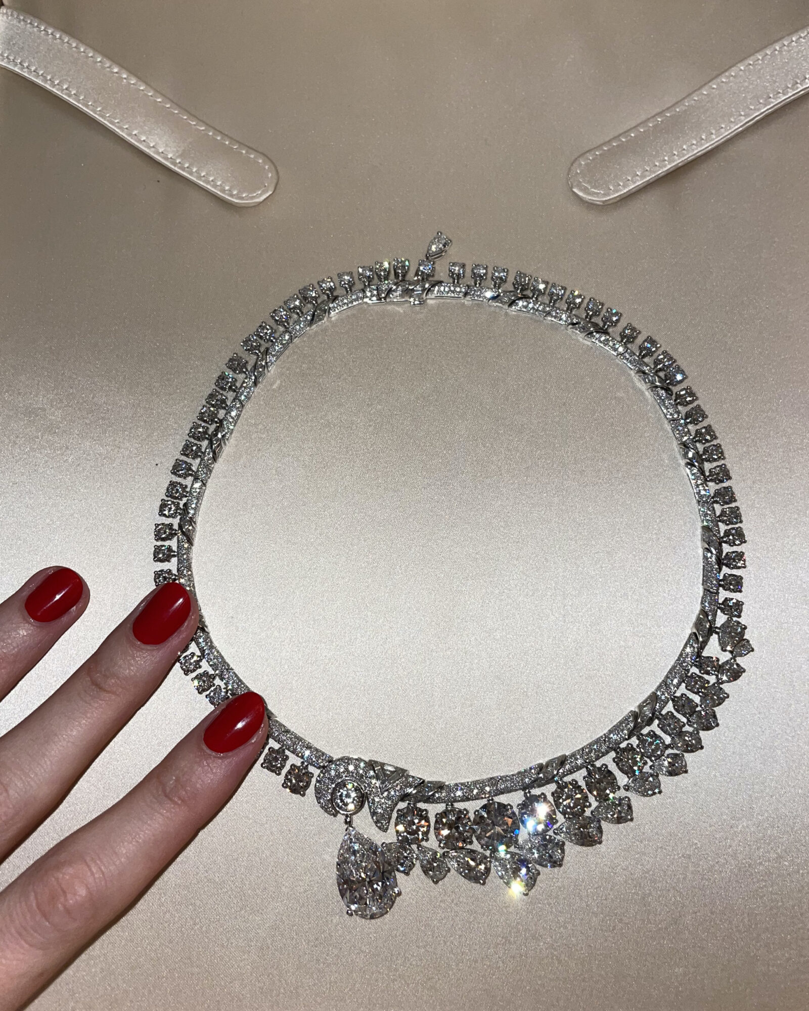 bulgari diamond necklace leopards