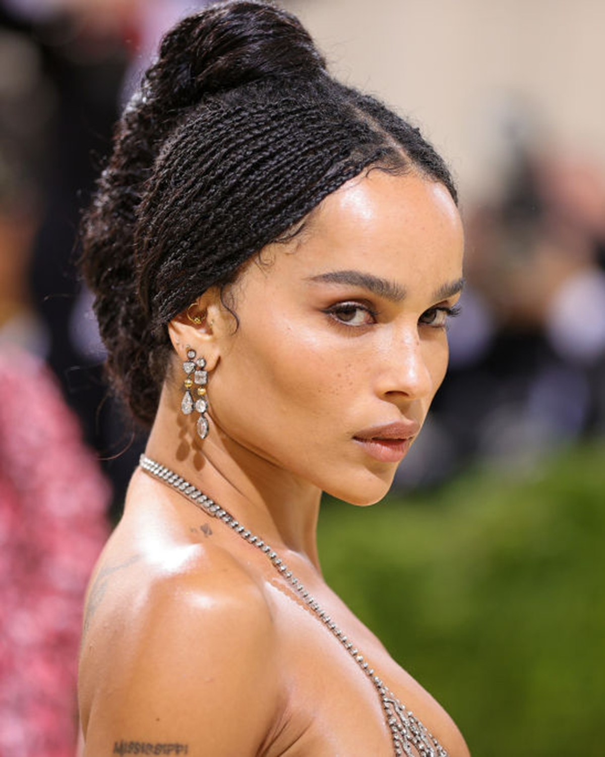 met gala zoe kravitz diamond jewelry style