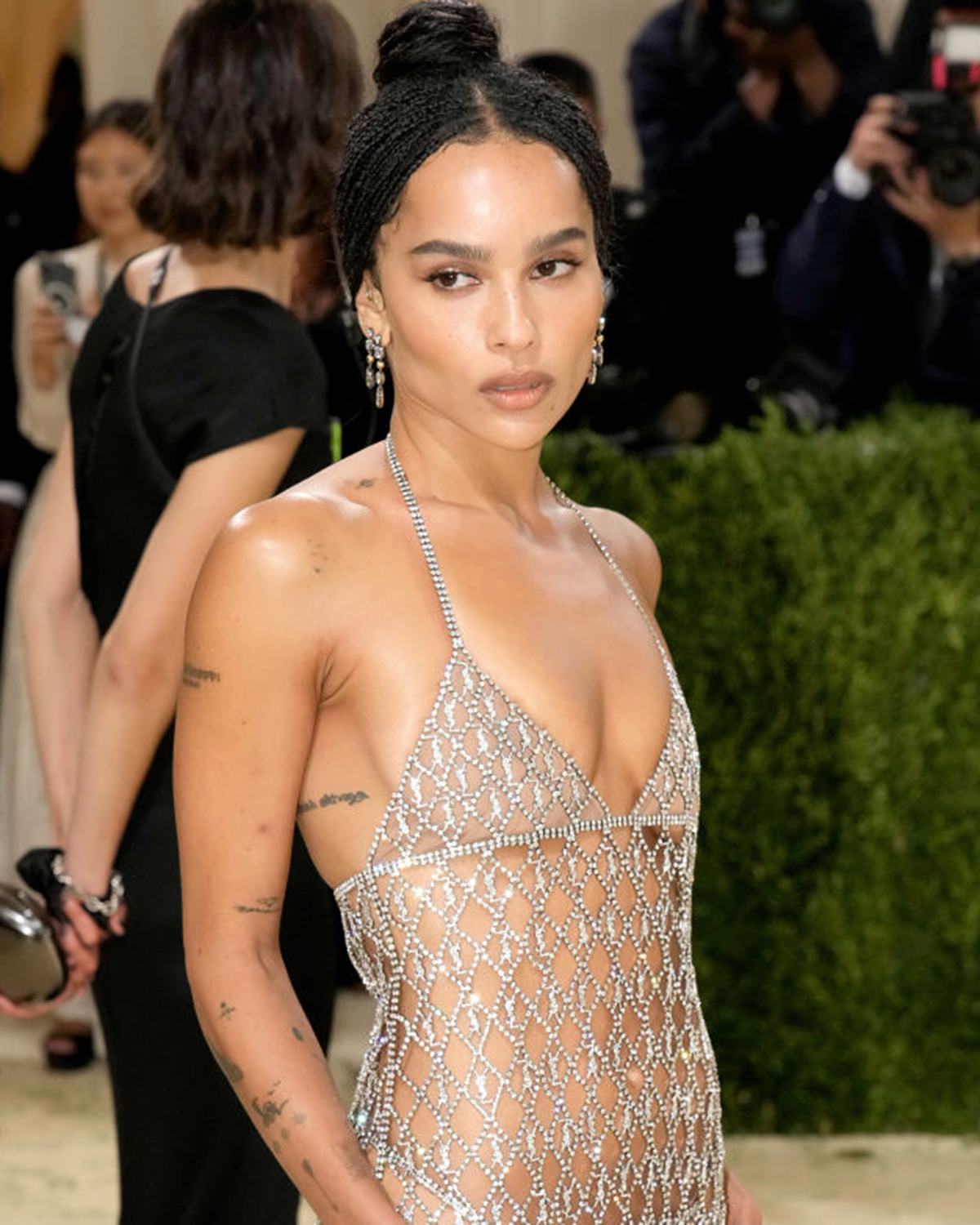 met gala zoe kravitz diamond jewelry style