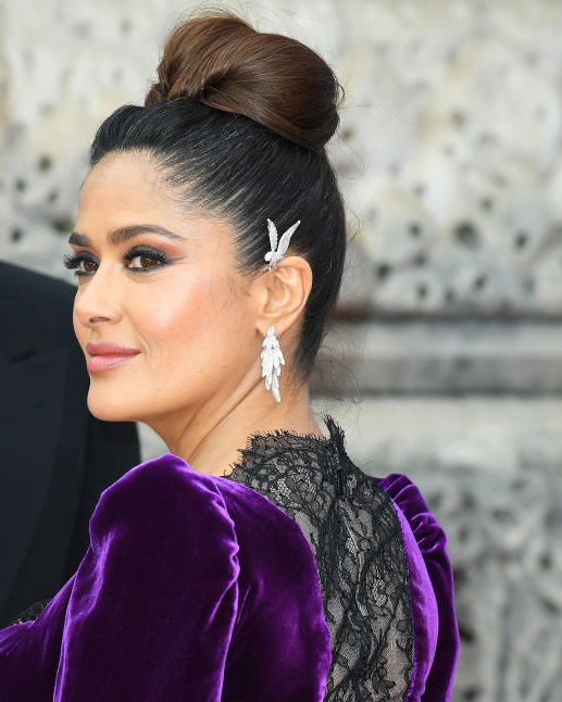 bafta awards diamond jewelry looks salma hayek