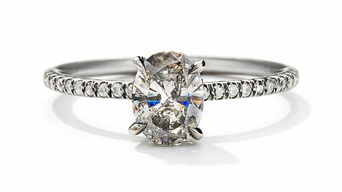 oval diamond engagement ring