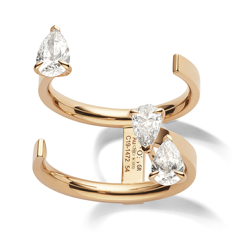 pear shaped diamond ring