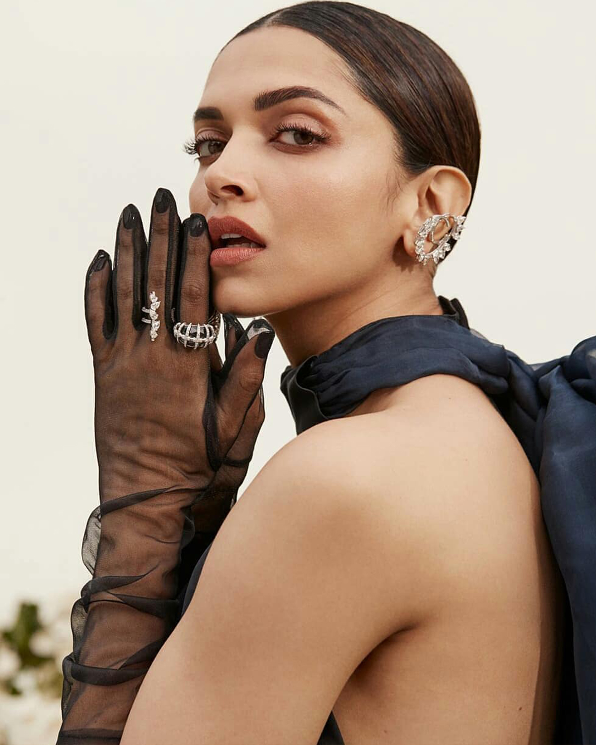 Deepika Padukone styling versatile diamond jewellery